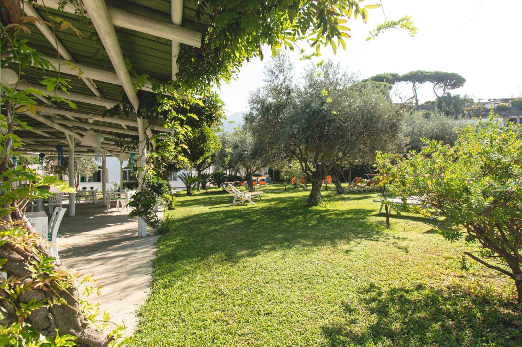 Victoria Park Resort Ischia Extérieur photo