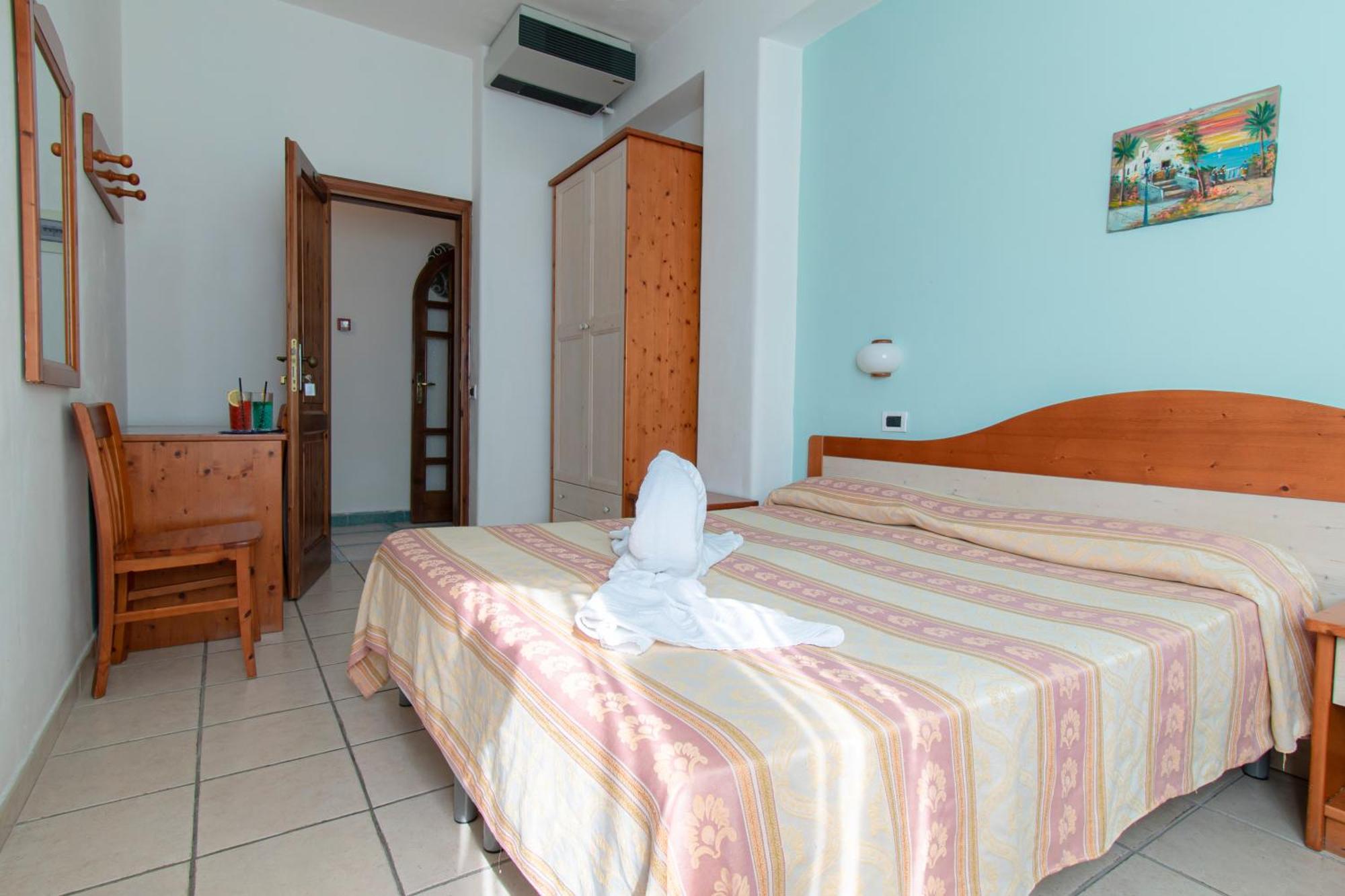 Victoria Park Resort Ischia Extérieur photo