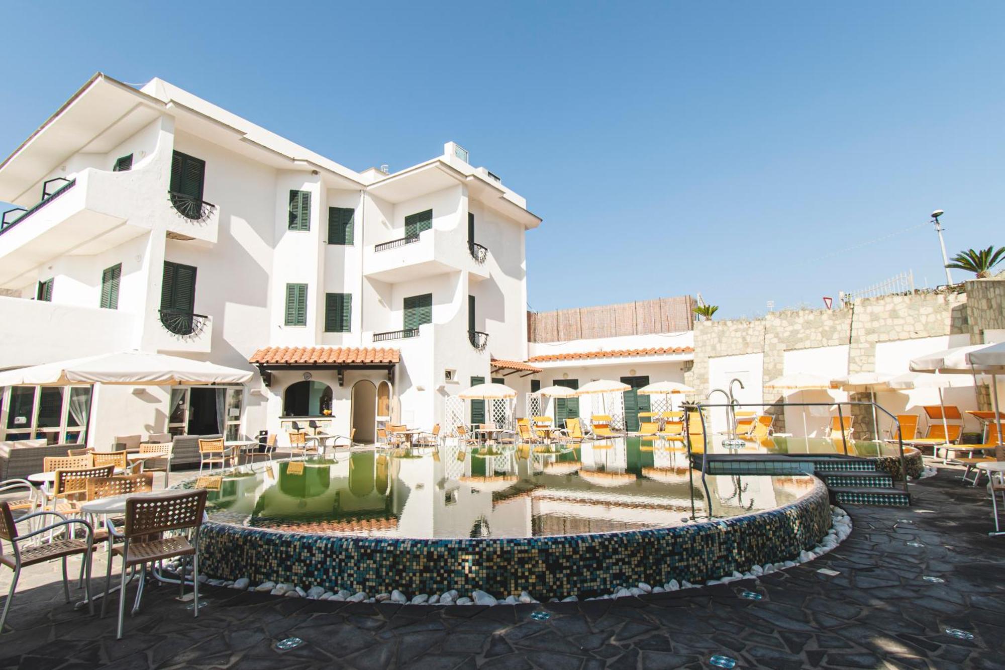 Victoria Park Resort Ischia Extérieur photo